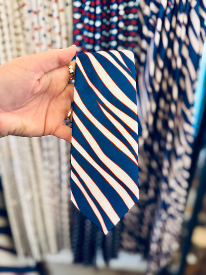 Buffalo Themed NeckTie Tie